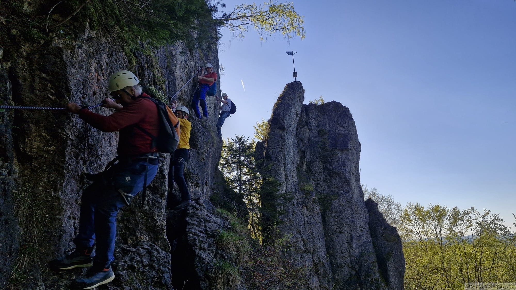 Vier Paddler aus Württemberg auf fränkischem Klettersteig