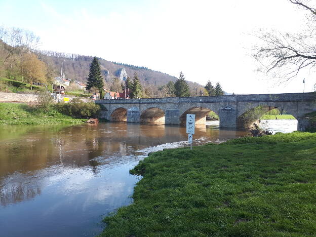 Einstieg bei Hausen im Tal